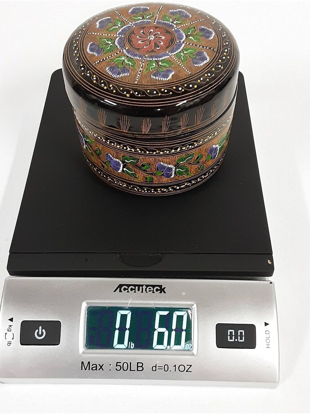 Vintage Round Trinket Lacquerware Box, Glossy Black Finish, Made In Thailand - Picture 14 of 14
